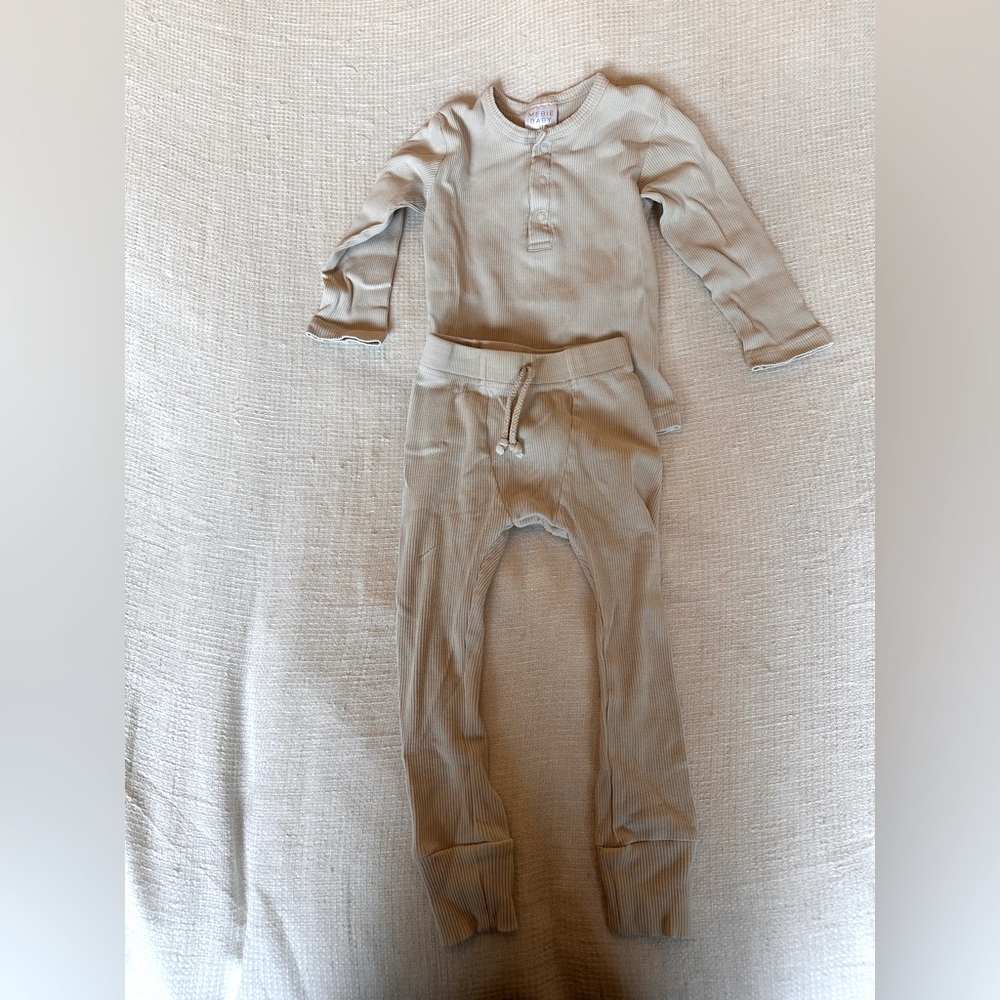 Mebie Baby Cozy Beige Ribbed Pajama Set
